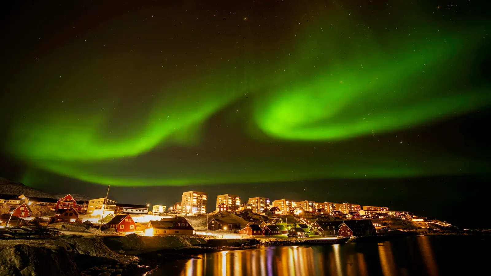 Northern Lights Aurora Borealis Forecast: What to Expect This Season