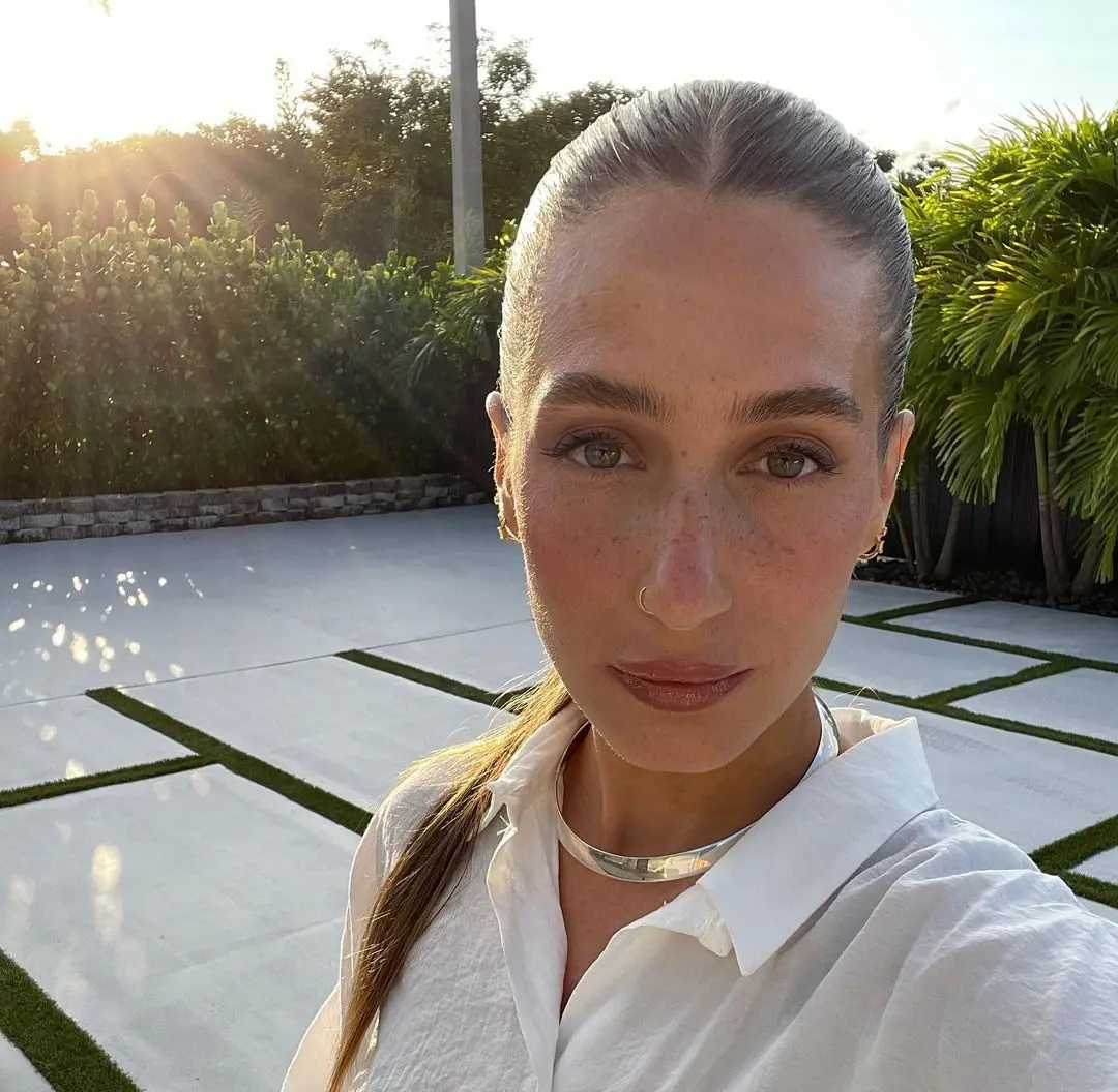Amanda Batula: From Reality TV to Entrepreneur