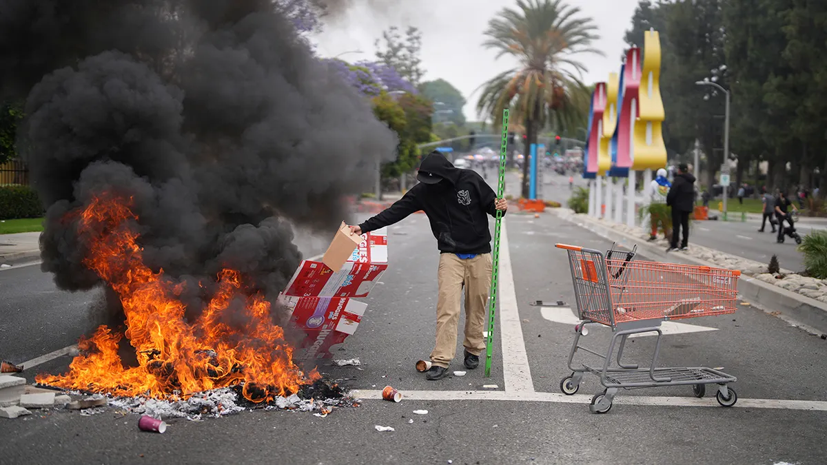 A Comprehensive Look at Antifa and Its Role in Modern Activism