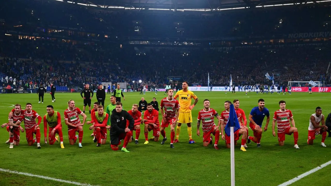 Bayern Munich Faces Augsburg in Thrilling Bundesliga Clash