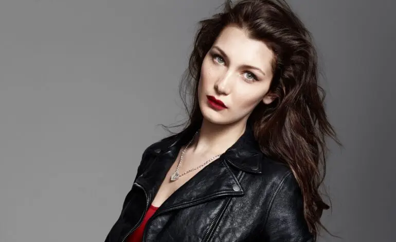 The Rise of Bella Hadid: A Model’s Journey to Fame
