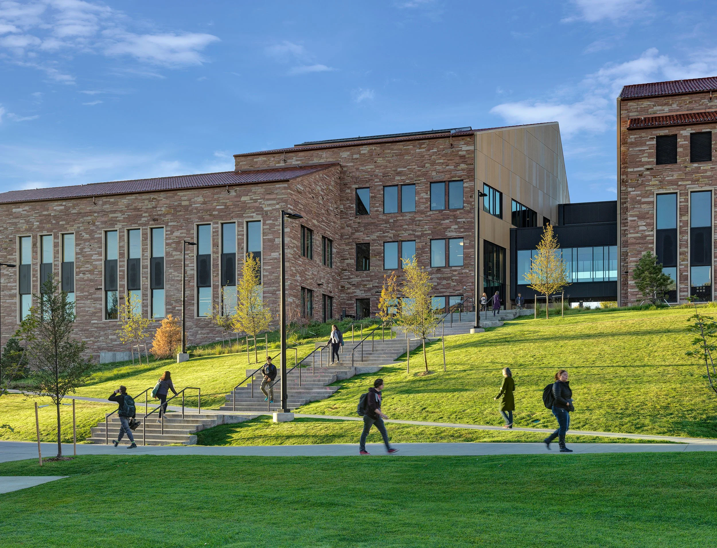 An Overview of CU Boulder: Education and Innovation