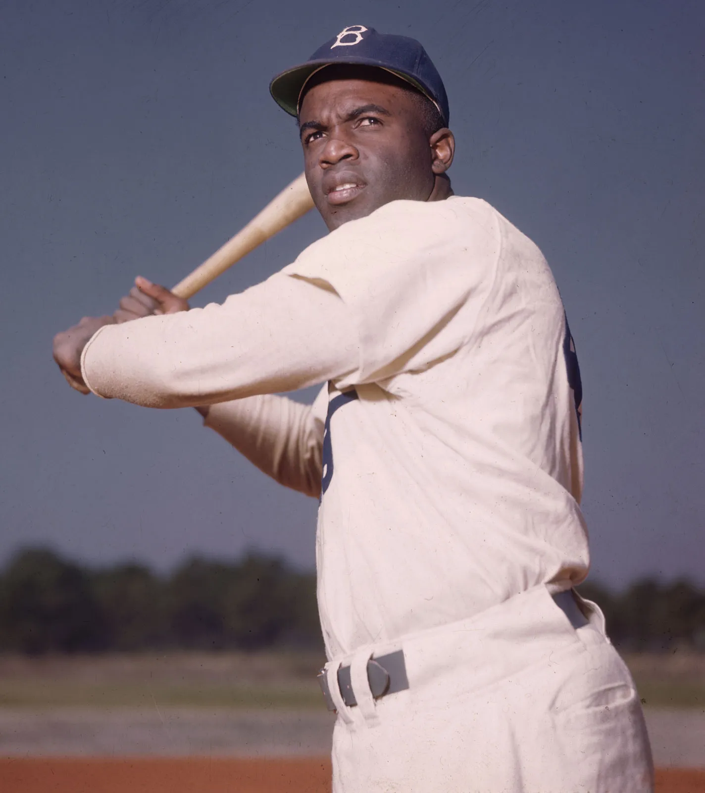 The Legacy of Jackie Robinson: Breaking Barriers in Baseball