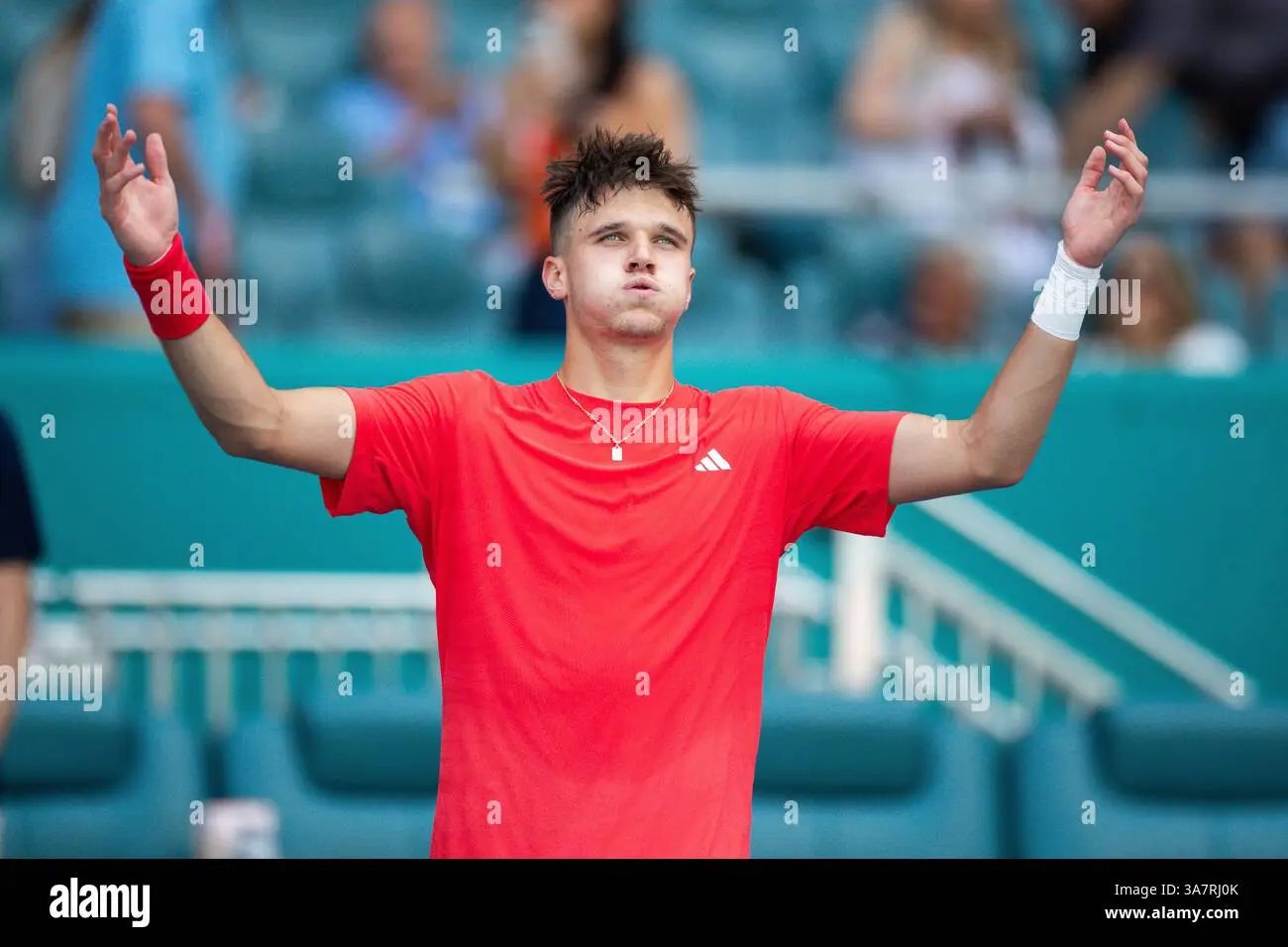 Jakub Mensik: The Future of Tennis
