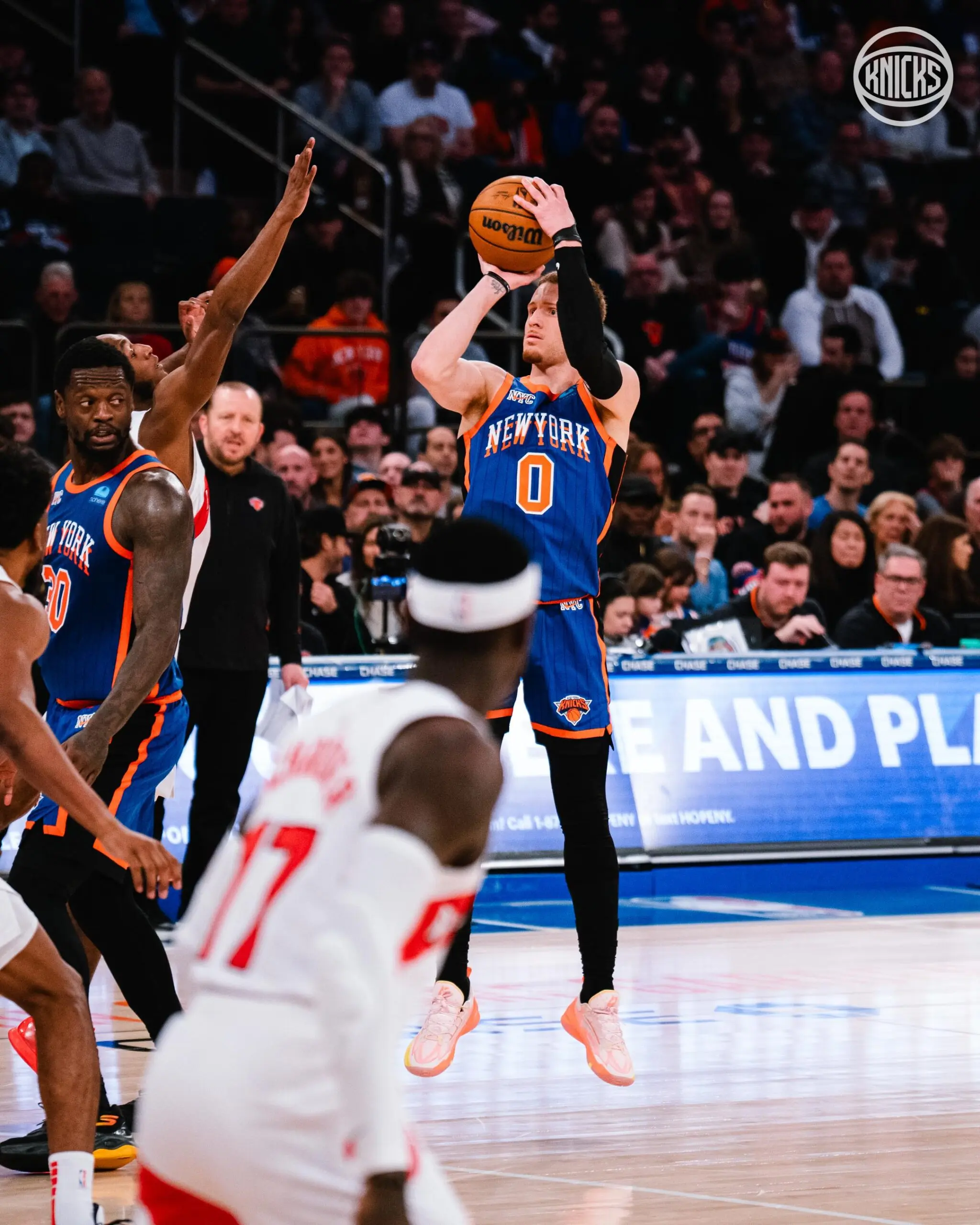 Knicks vs Raptors: A Thrilling Matchup