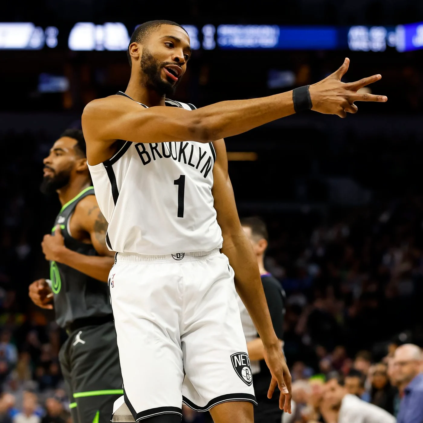 Mikal Bridges: The Rising Star of the NBA