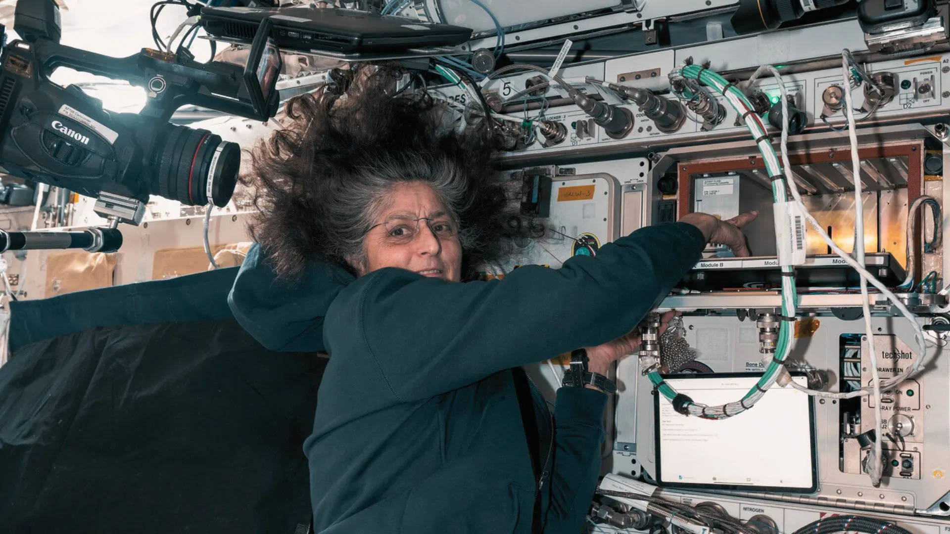 NASA Astronaut Sunita Williams Announces Retirement