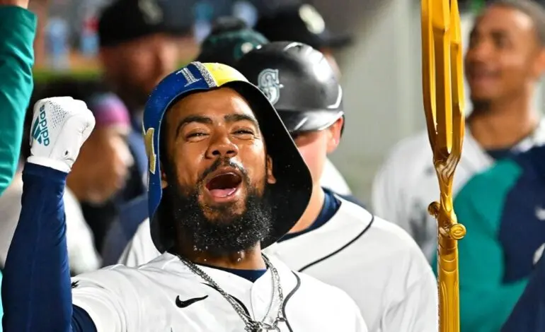 Teoscar Hernández: Stars and Outcomes of 2023 MLB Season