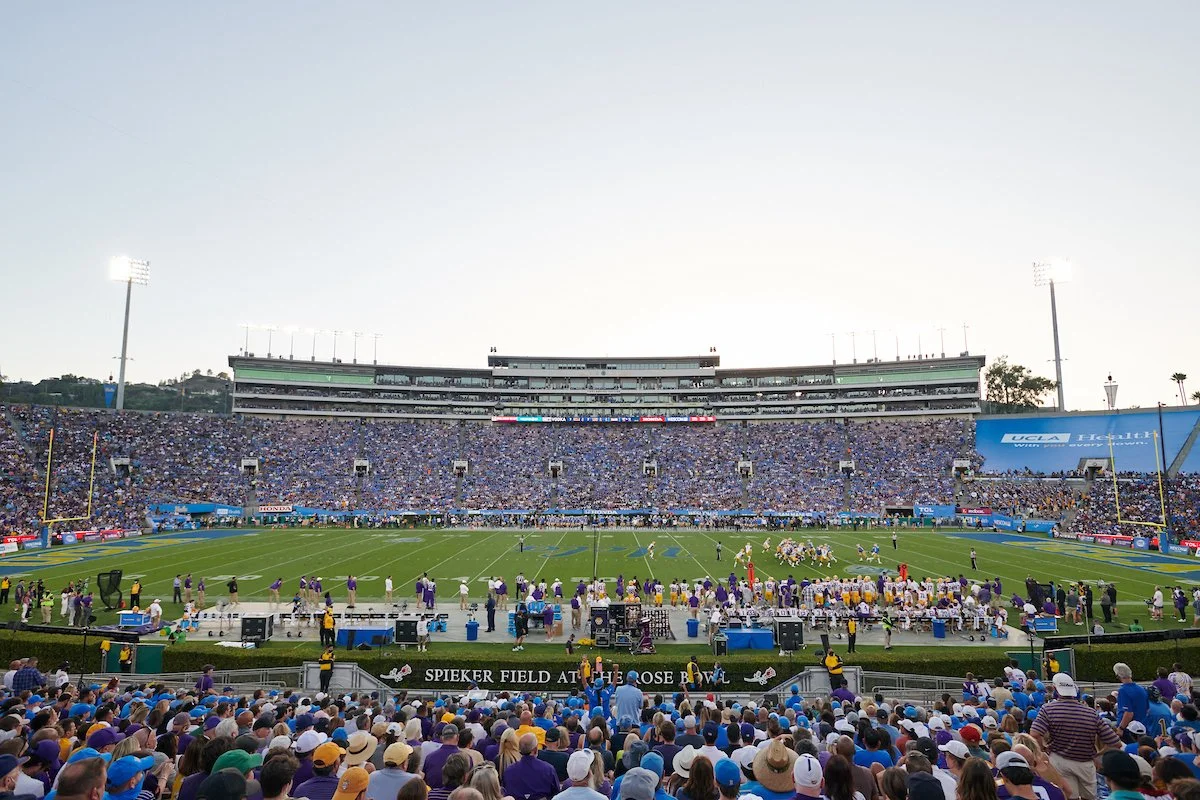 UCLA vs Oregon: A Clash of Pac-12 Rivals in 2023