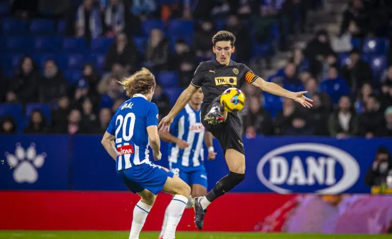 Valencia C. F. vs RCD Espanyol: Match Summary and Insights