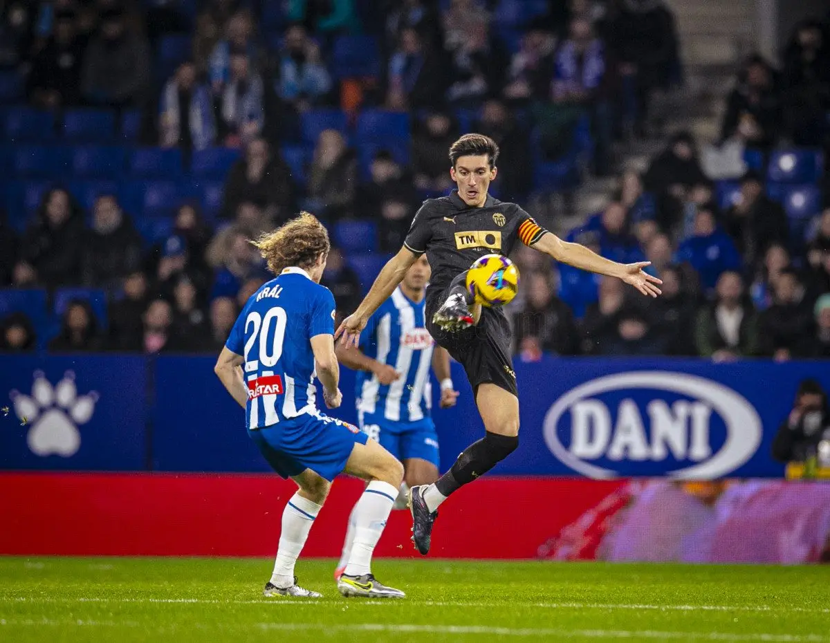 Valencia C. F. vs RCD Espanyol: Match Summary and Insights