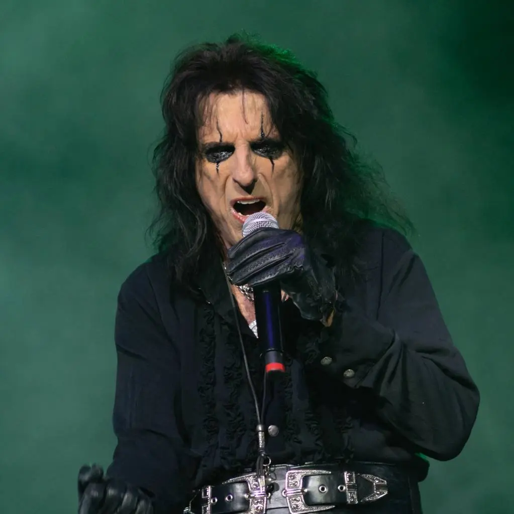 Alice Cooper: The Iconic King of Shock Rock
