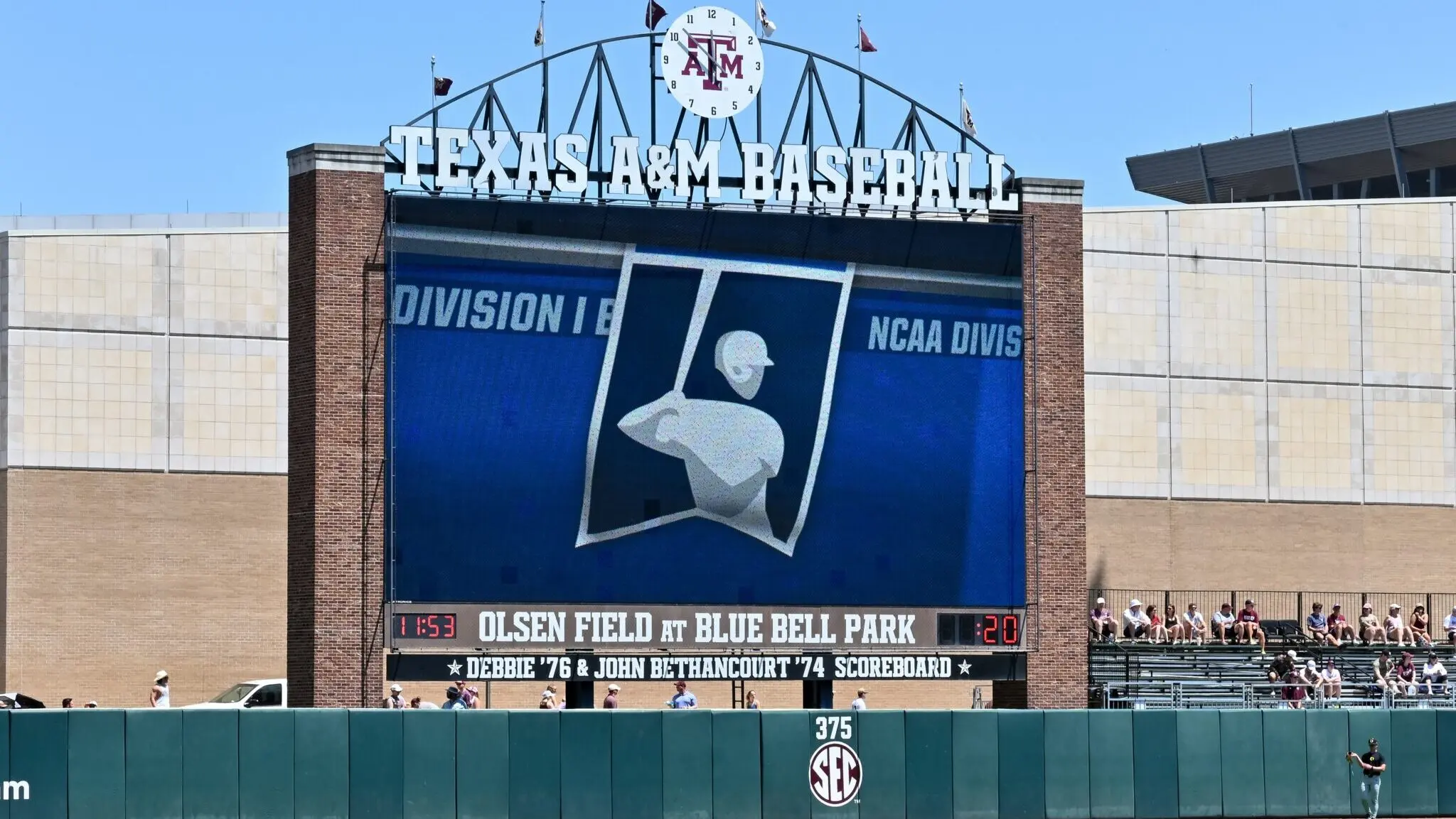 Exploring the Impact of Arkansas Baseball in College Sports