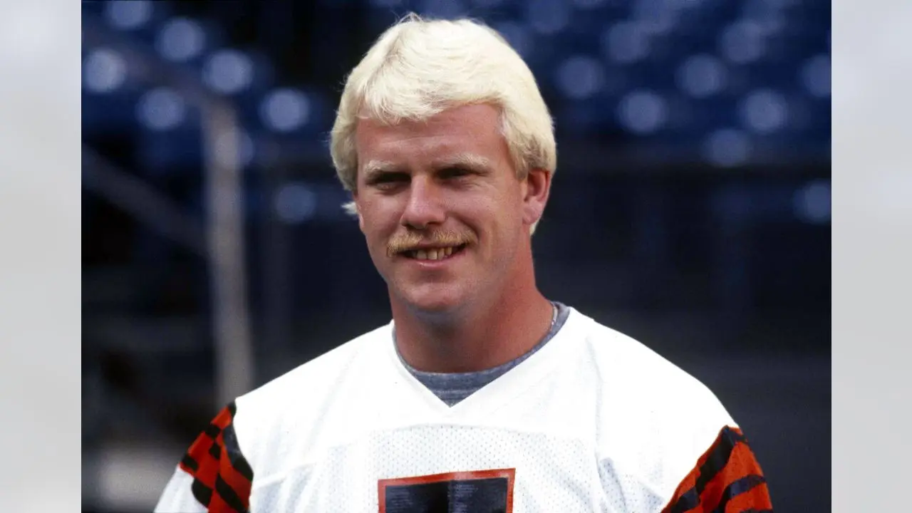 The Impact of Boomer Esiason: NFL Star to Sports Broadcaster