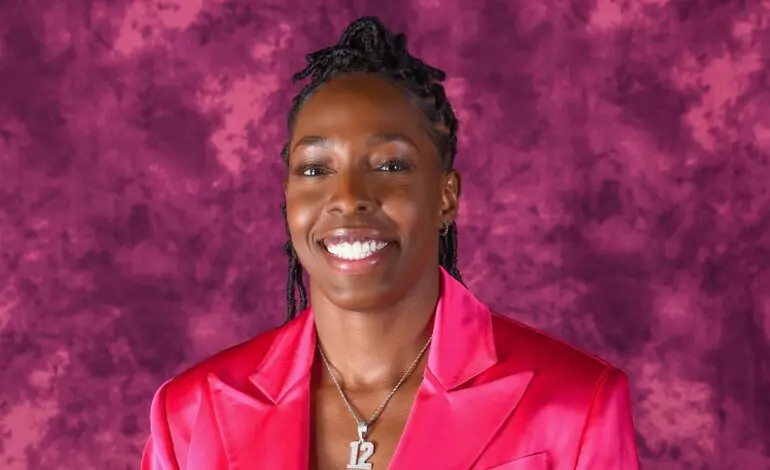 Chelsea Gray: A Bright Spotlight in Women’s Basketball