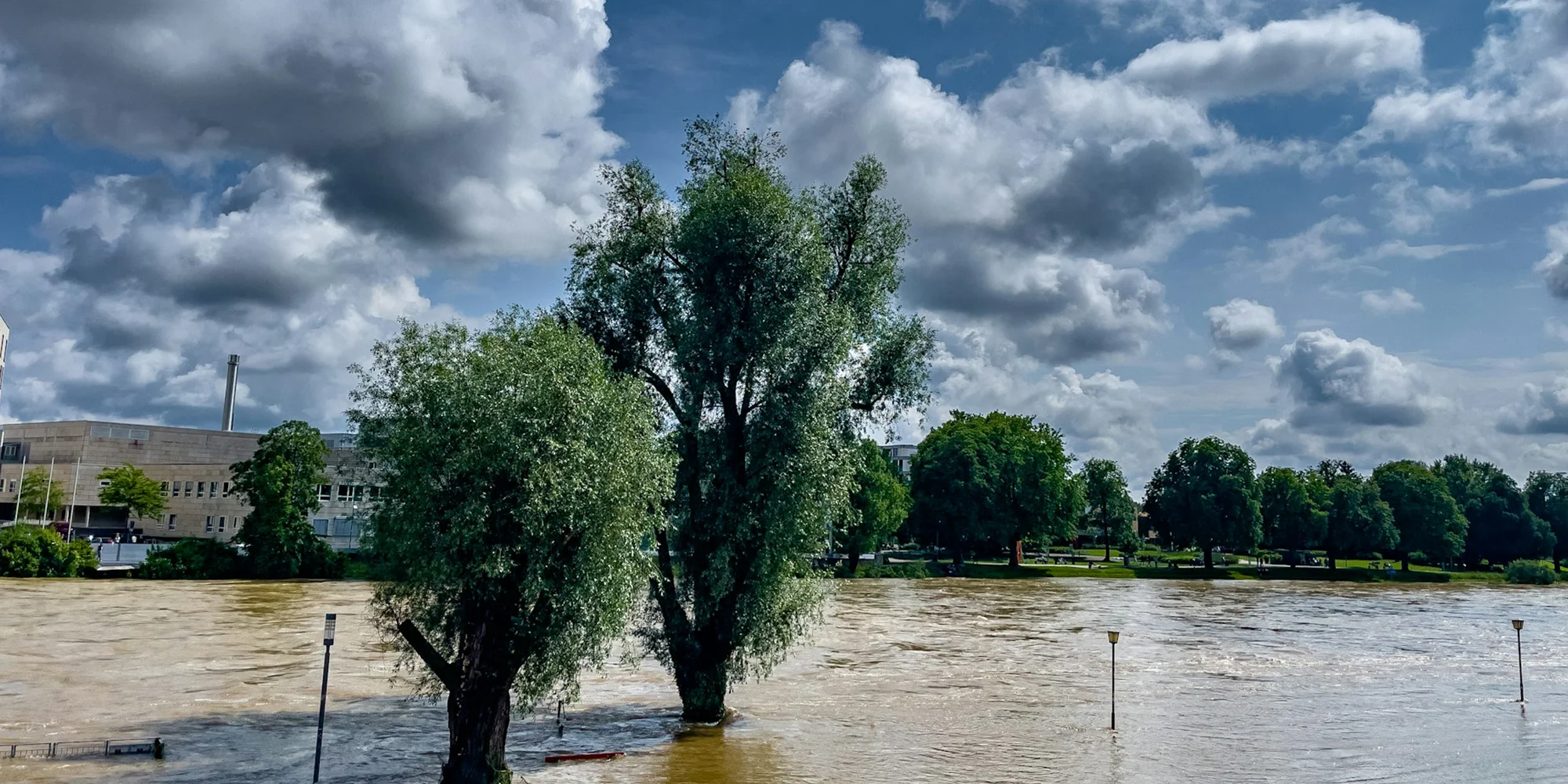 Understanding Coastal Flood Warnings: Their Importance and Impact