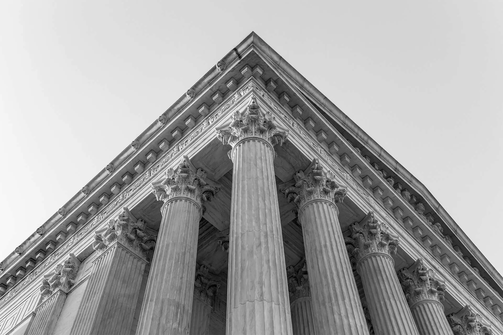 Understanding the Role of a Criminal Defense Lawyer