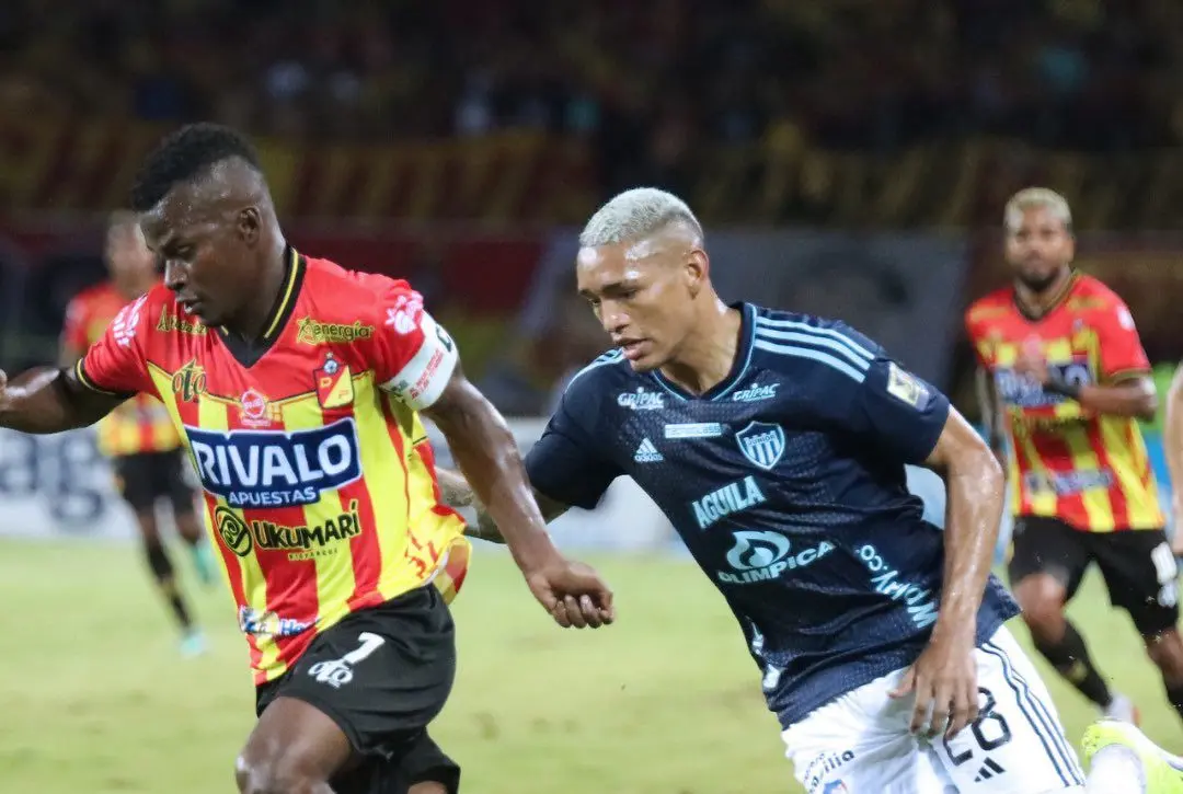 Deportivo Pereira Takes on Junior in Thrilling Match