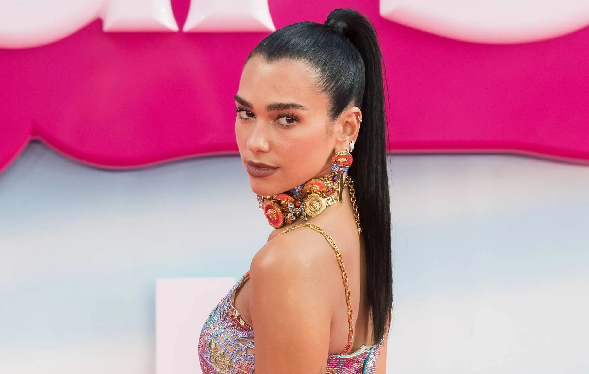 Dua Lipa: A Rising Star in the Music Industry
