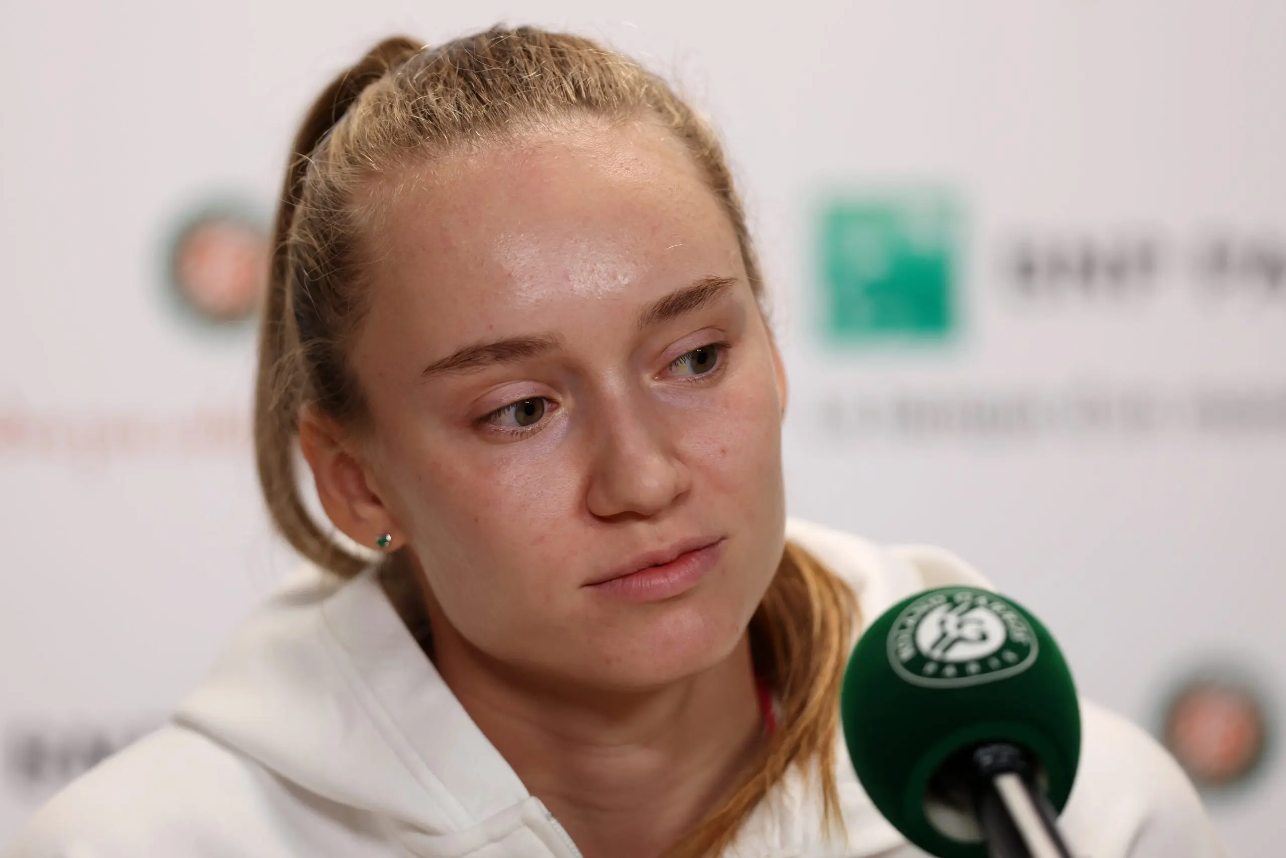 Elena Rybakina: Tennis Star on the Rise