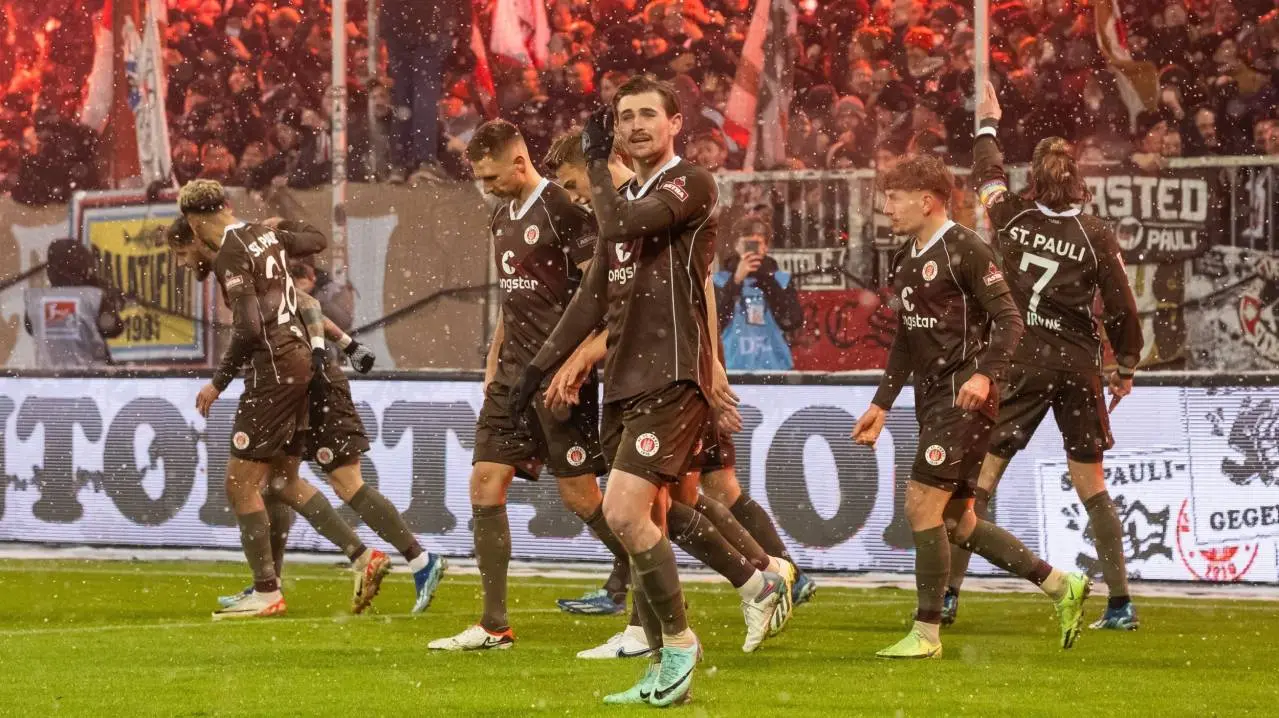 The Historic Rivalry: FC St. Pauli vs Hamburger SV