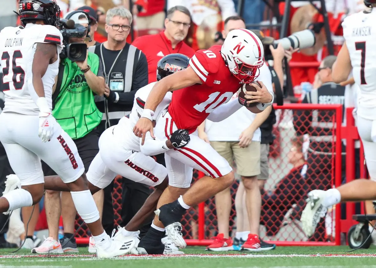 Illinois vs Nebraska: A Clash of College Football Titans