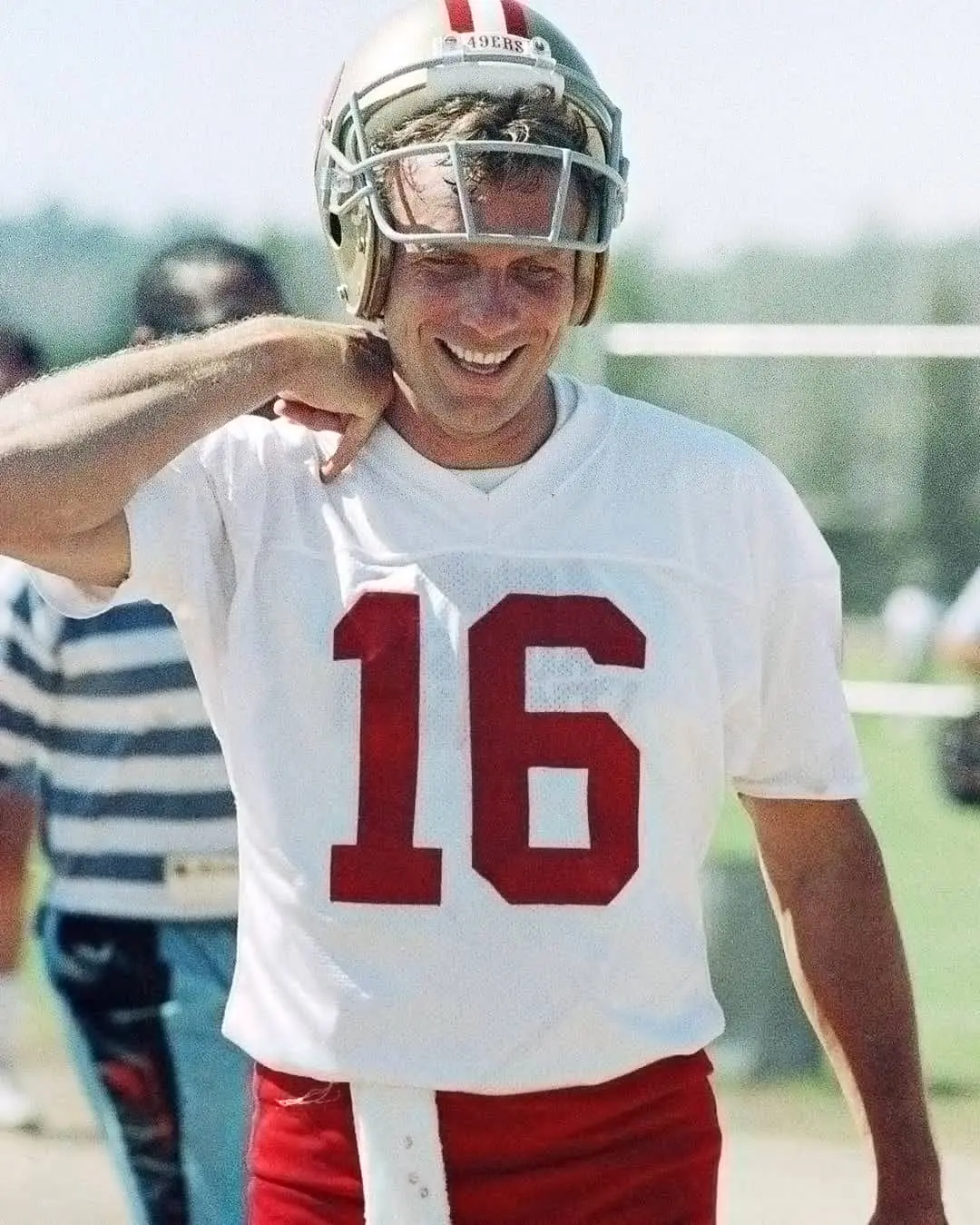 The Legacy of Joe Montana: NFL Legend and Hall of Famer