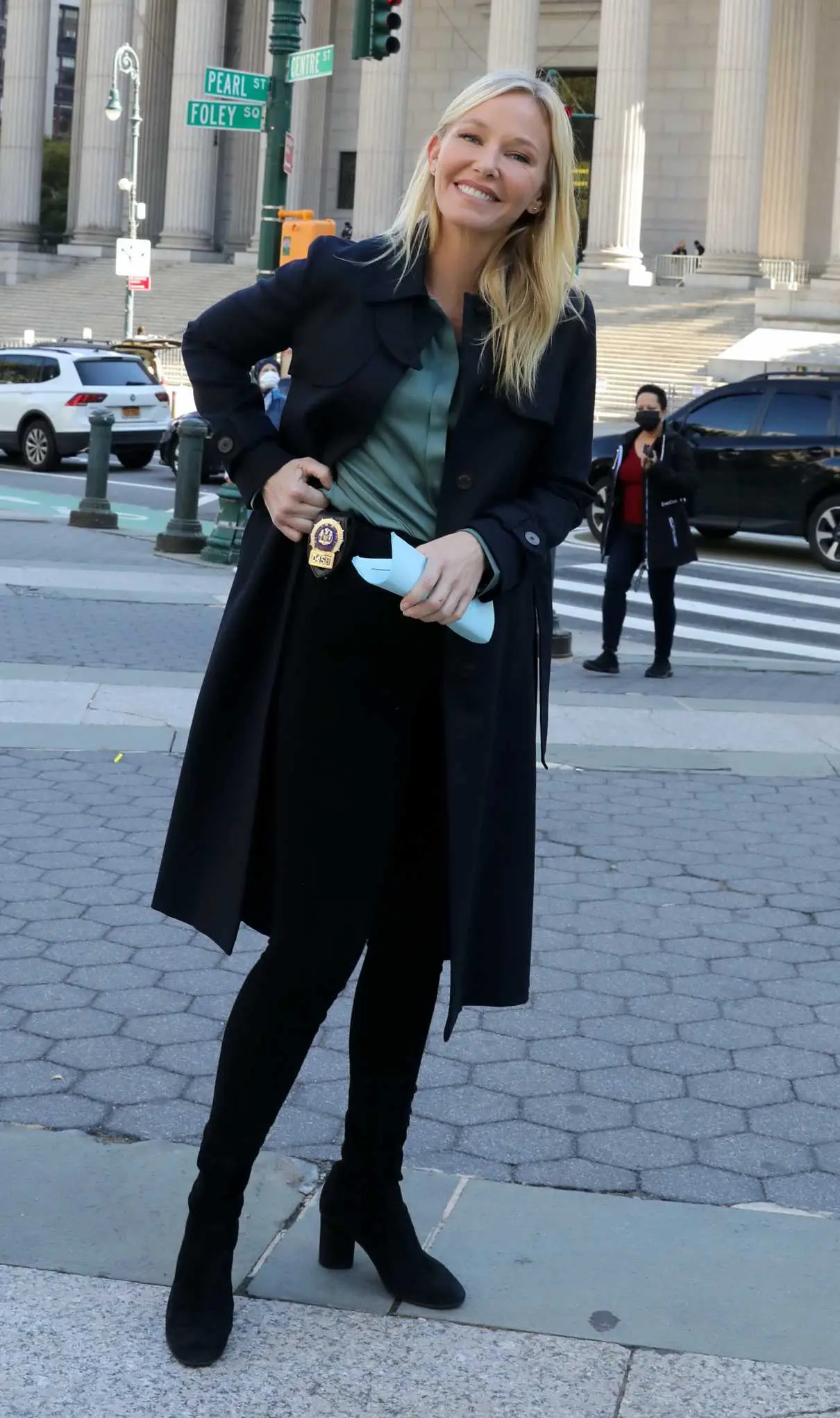 Kelli Giddish: A Glimpse into Her Career and Impact