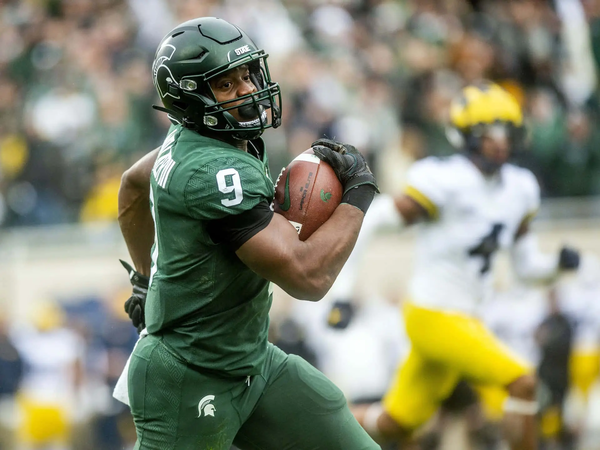 Kenneth Walker Jr: The Rising Star of the NFL