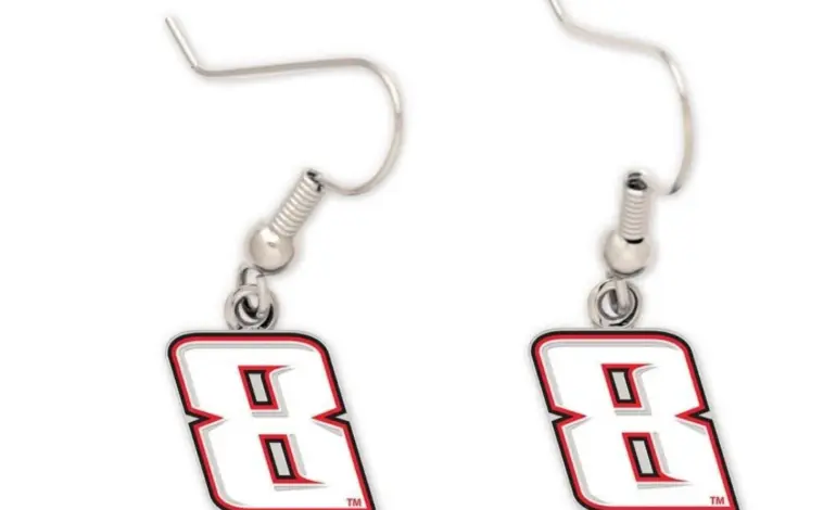 Kyle Busch: A Deep Dive into NASCAR’s Reigning Figure