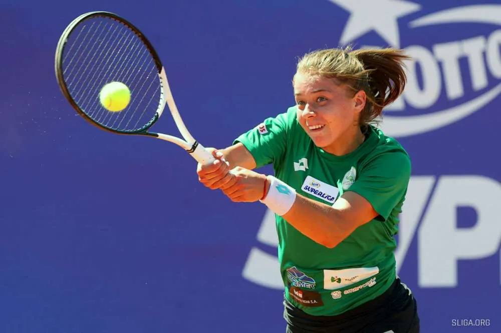 The Rise of Maja Chwalińska: A Future Tennis Star