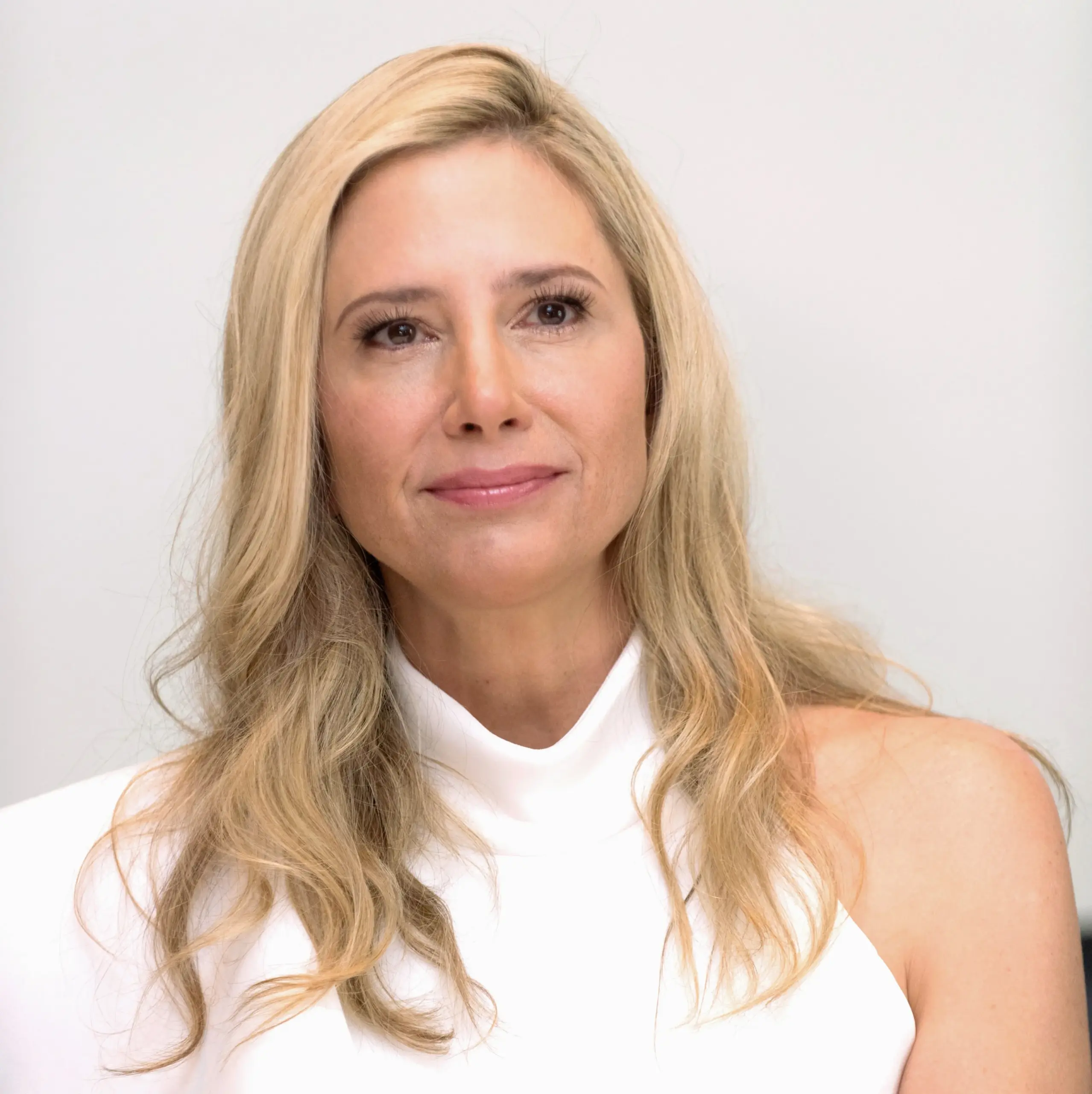 The Inspirational Journey of Mira Sorvino
