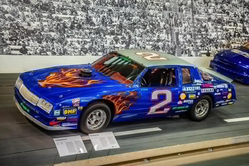 Exploring the Thrilling World of NASCAR Racing