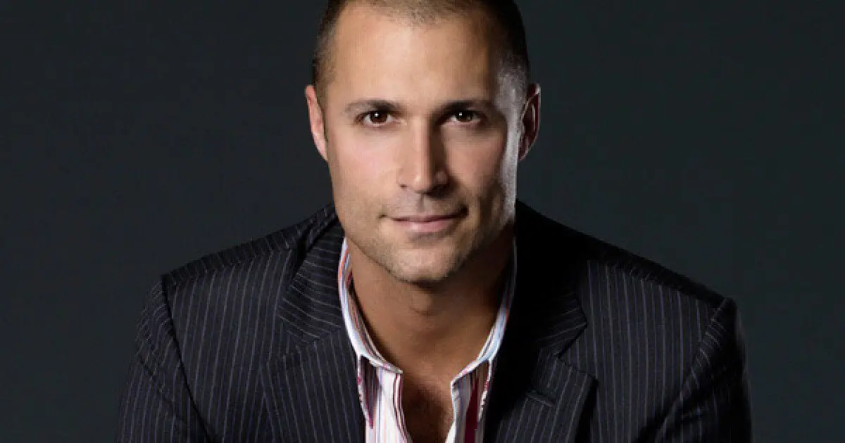 Exploring the Impact of Nigel Barker in Fashion and Media