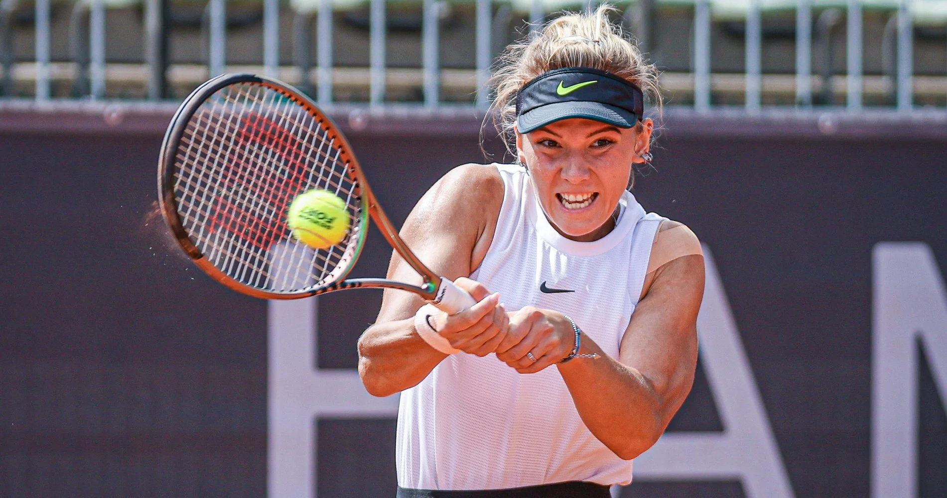 Oksana Selekmeteva: A Promising Talent in Tennis