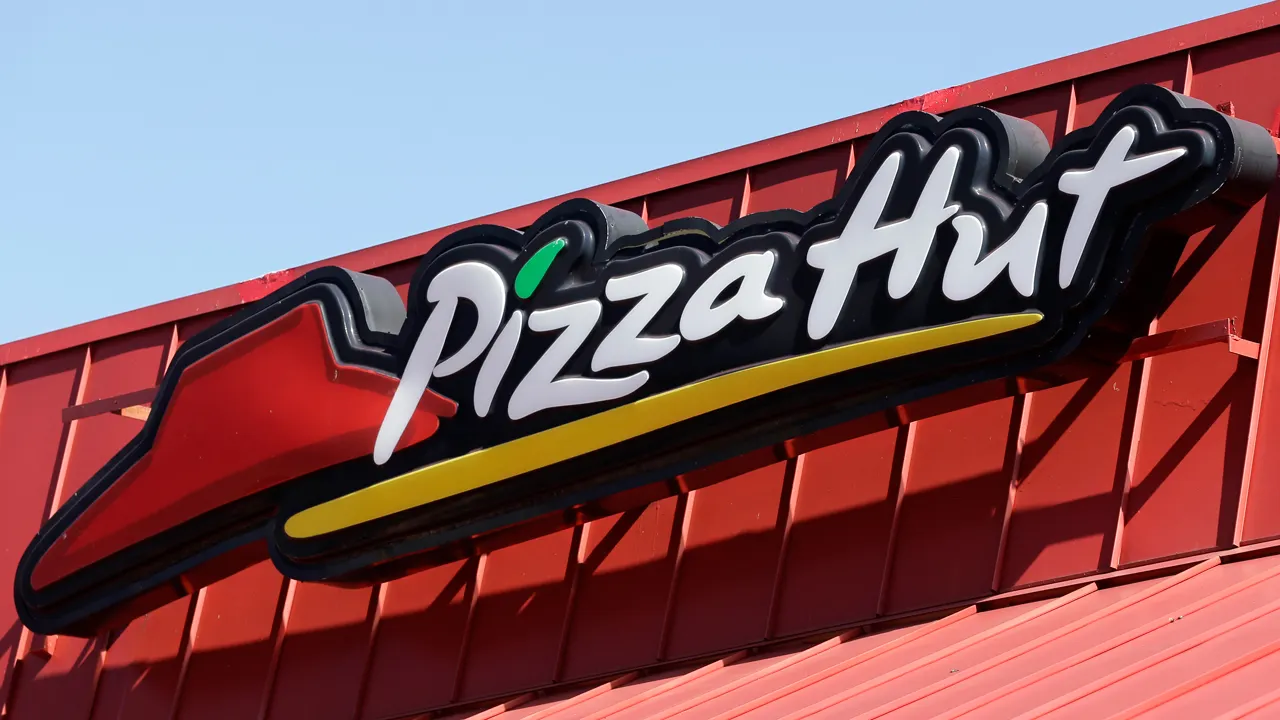 The Impact of Pizza Hut Closing Restaurants