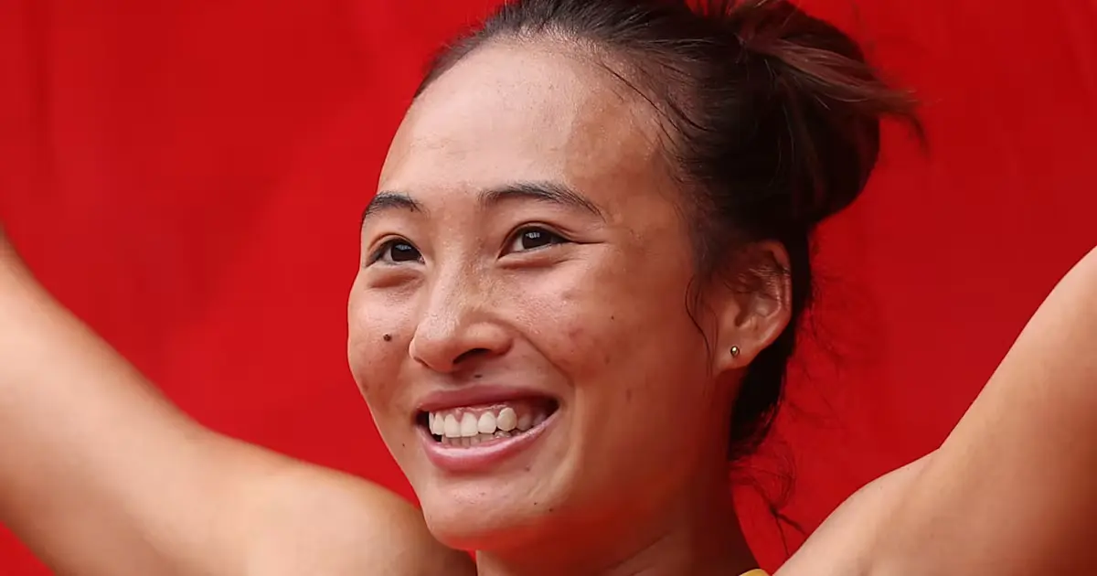 Qinwen Zheng: Rising Star in Women’s Tennis