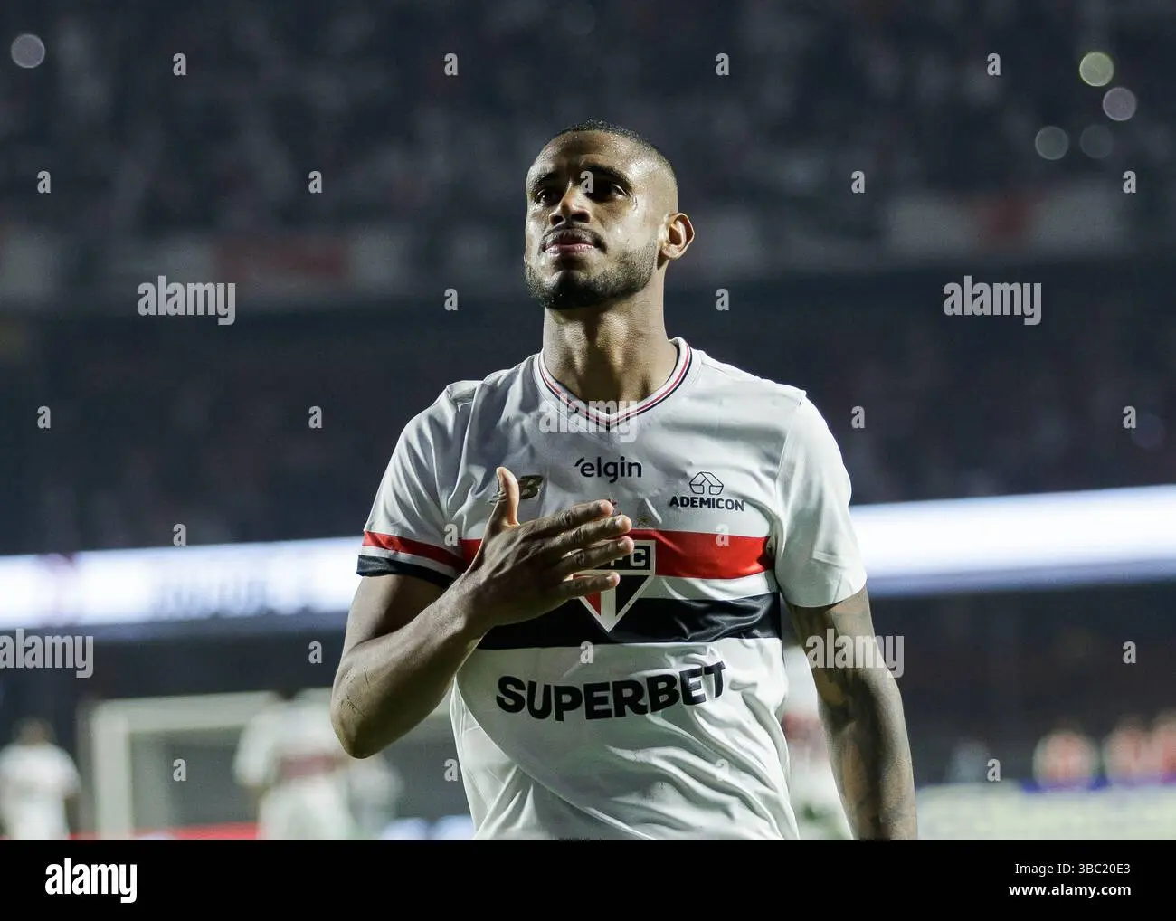 São Paulo vs Grêmio: A Clash of Brazilian Football Titans