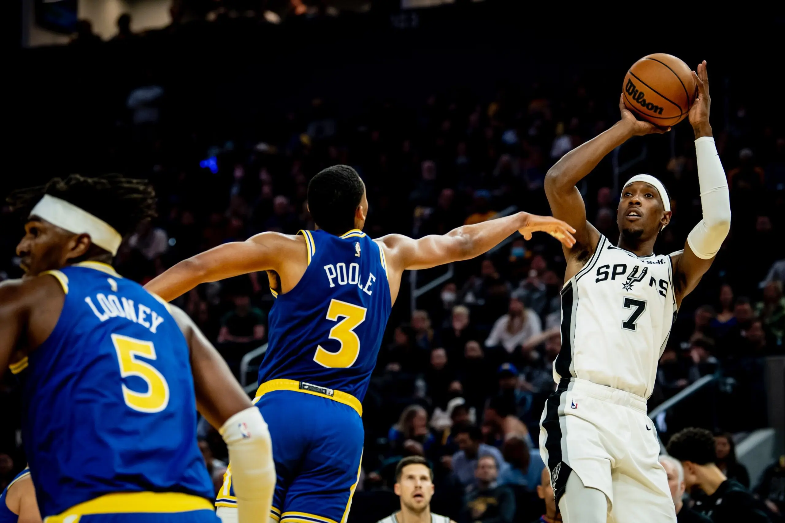 Spurs vs Warriors: A Storied NBA Rivalry