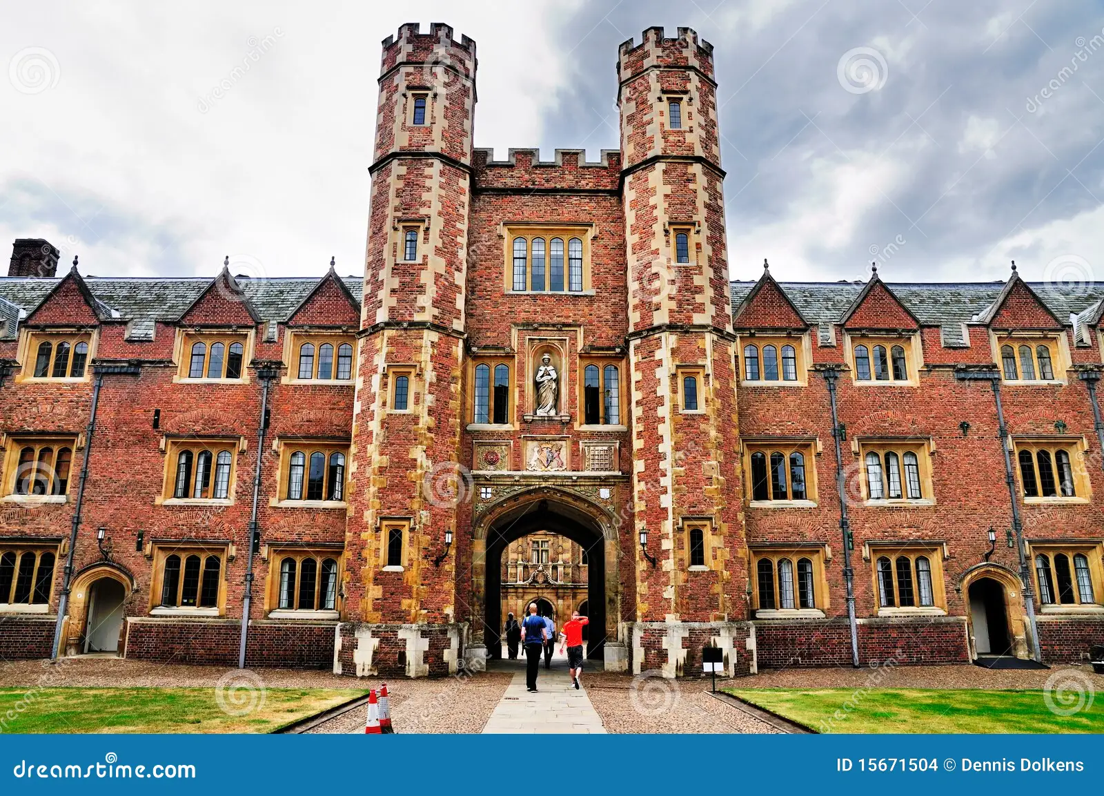 Exploring St John’s University: Excellence in Education