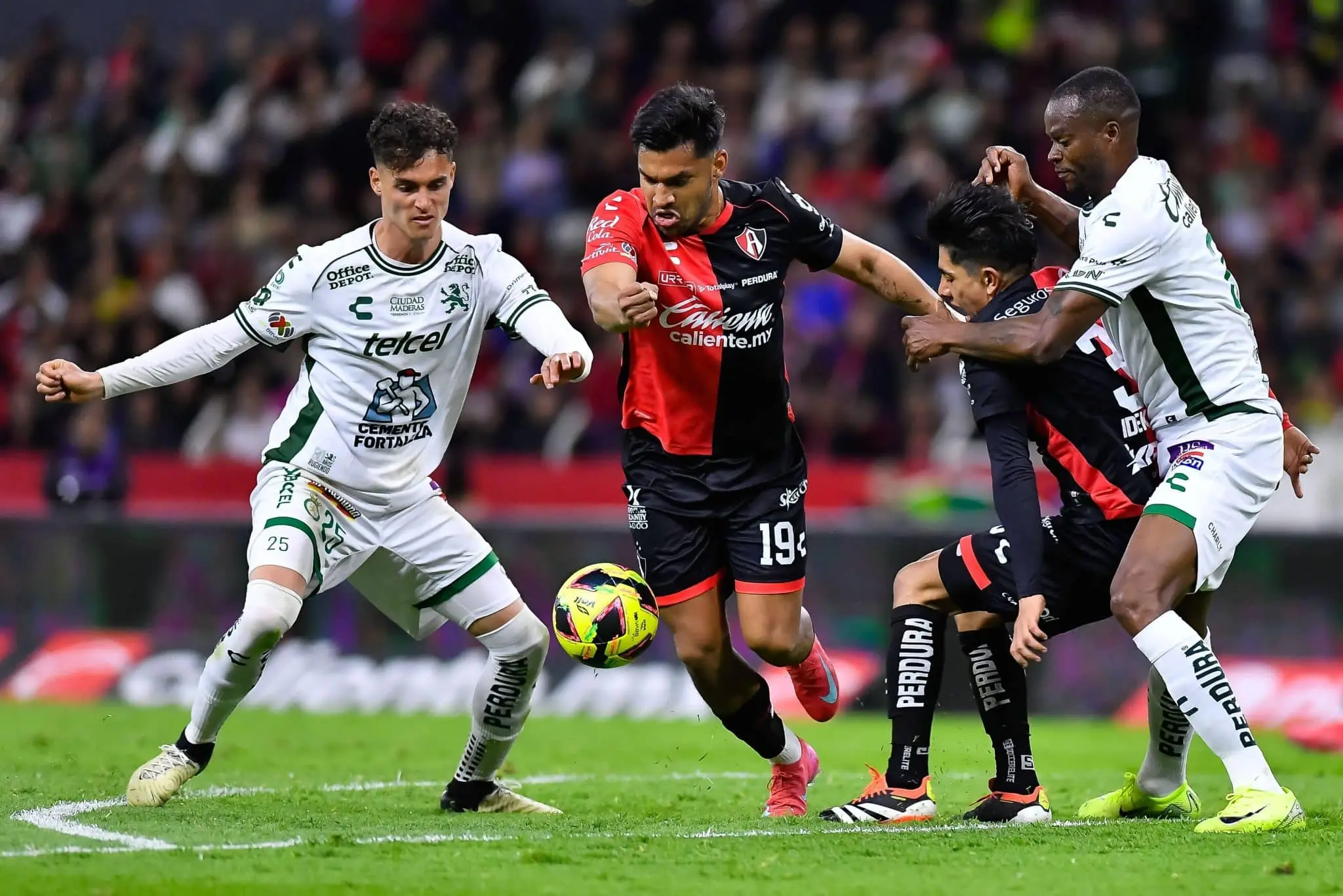 UANL vs Atlas: A Clash of Mexican Giants