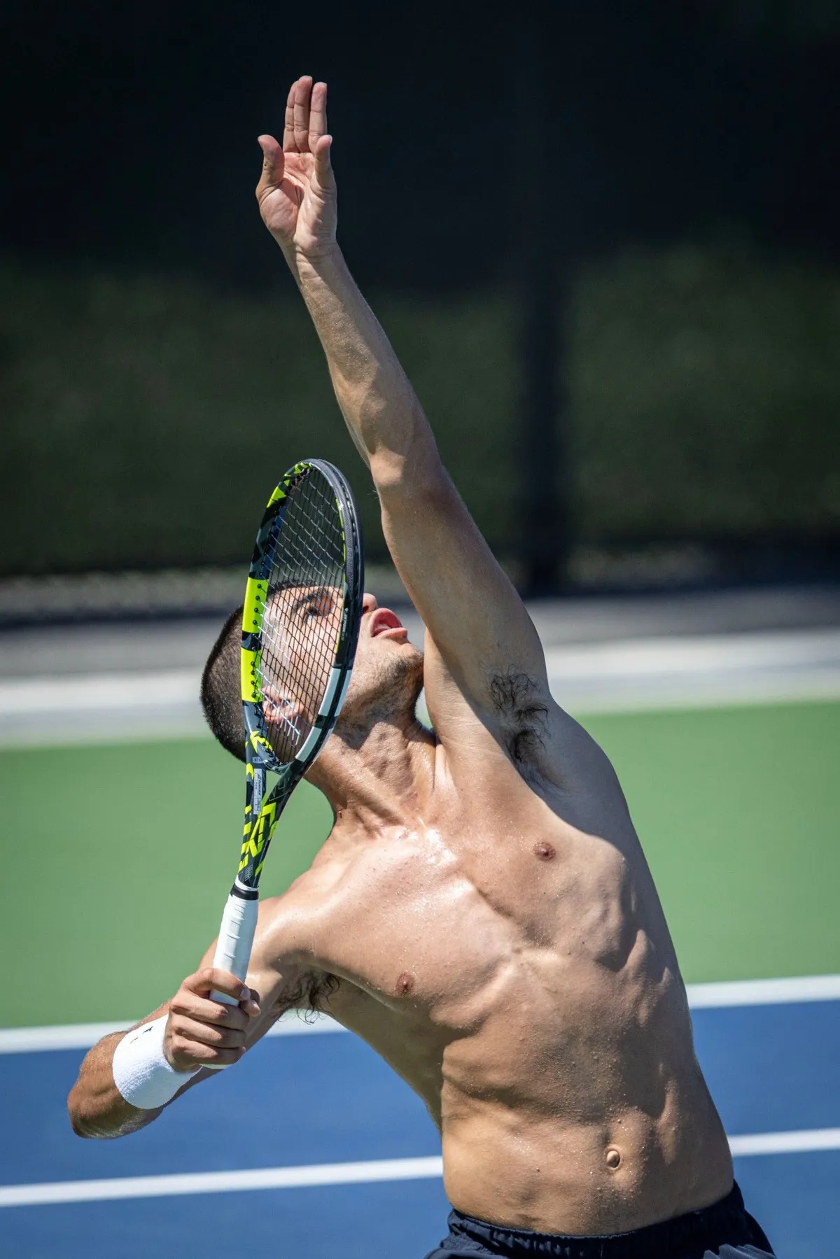 Carlos Alcaraz Continues Unbeaten Streak at Indian Wells
