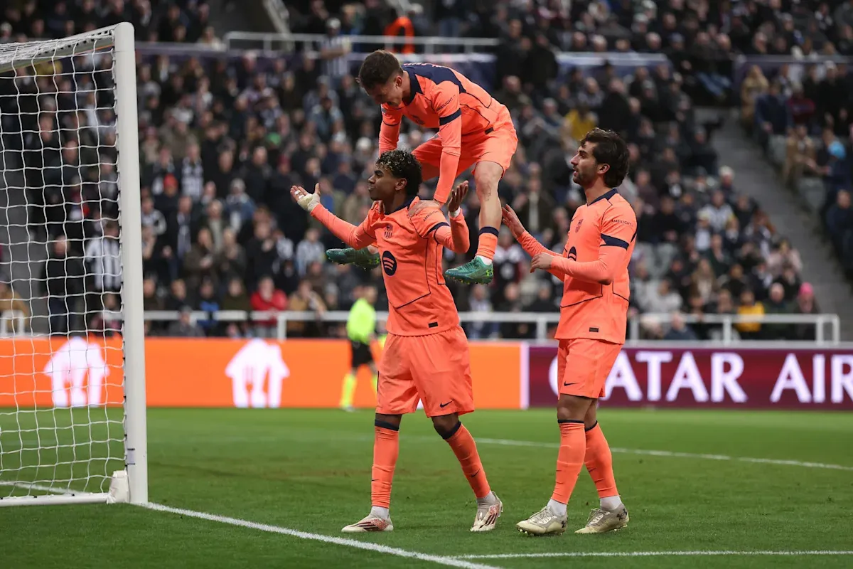 Gerard Martín Shines in Scoreless Draw Against Newcastle United