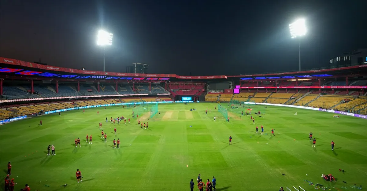 ഇന്ത്യന് പ്രീമിയര് ലീഗ്: Karnataka Congress MLAs Demand VIP Access in Indian Premier League Controversy