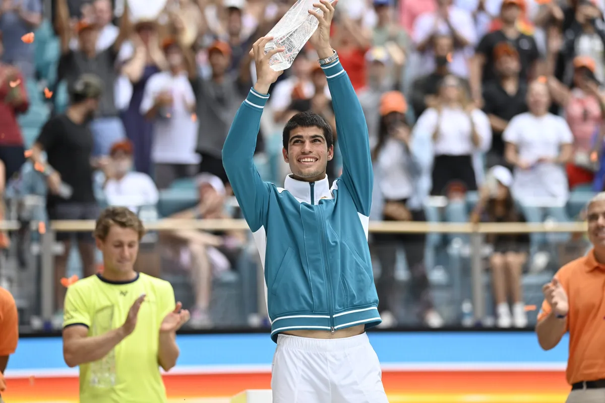 Miami Open: Sinner and Lehecka Battle in Rain-Delayed Final