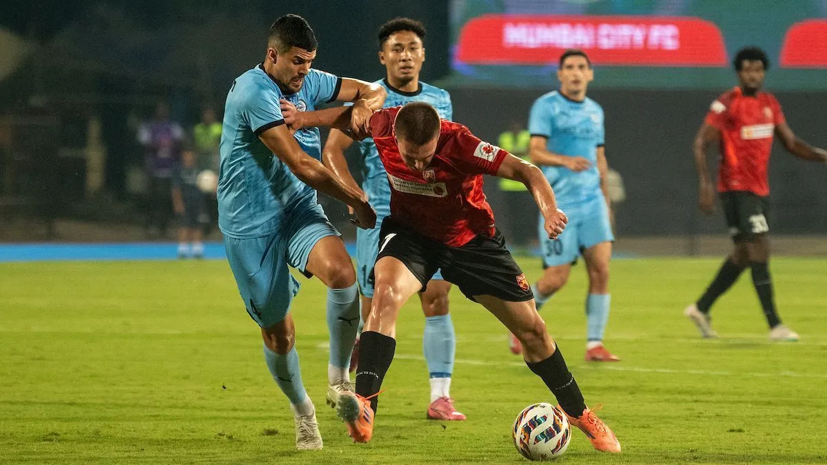 Mumbai City vs Sporting Delhi: A Thrilling 2-2 Draw
