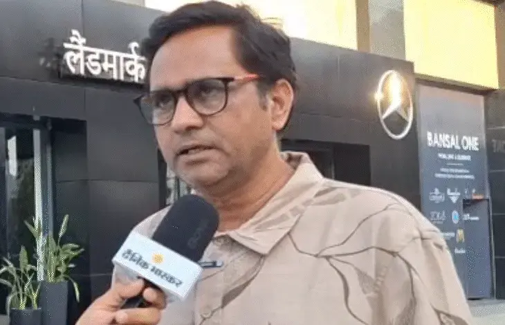 Sanoj mishra: Controversy Erupts as  Faces Serious Allegations from Monalisa Bhosle