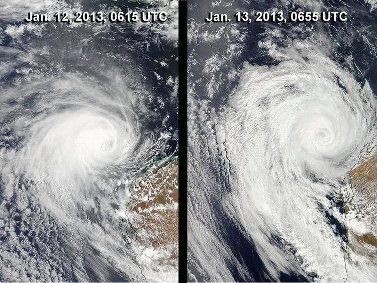Tropical cyclone narelle red sky: Tropical Cyclone Narelle Turns Western Australia Sky Blood Red