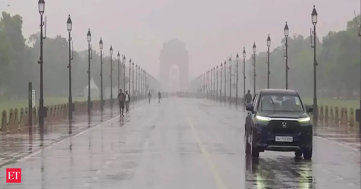 Weather Ghaziabad: Light Rain and Thunderstorms Expected Today
