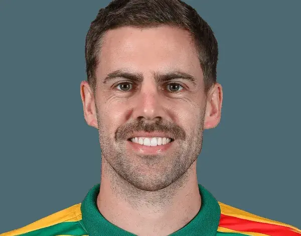 Anrich Nortje Makes His IPL Debut for Lucknow Super Giants